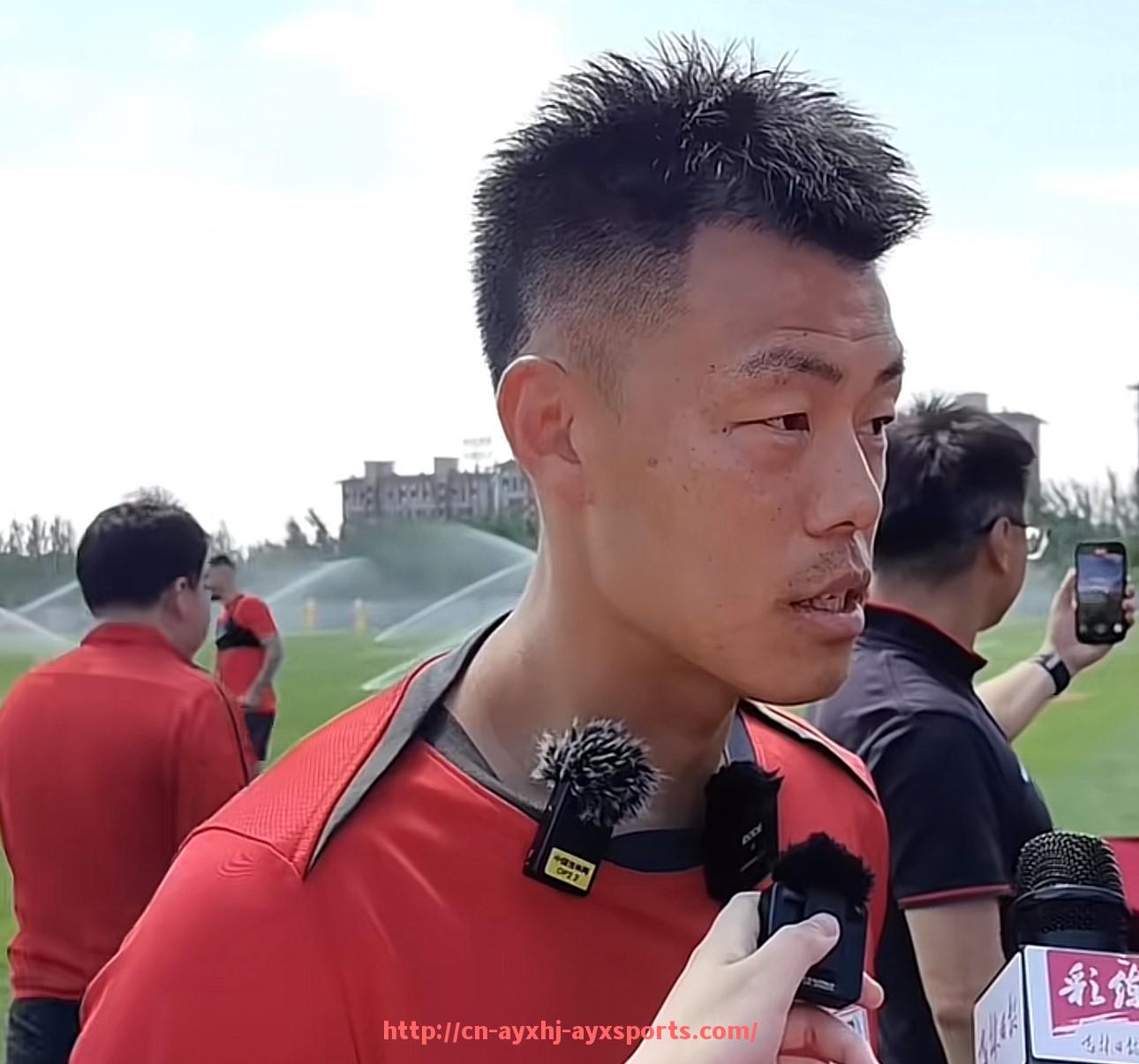 爱游戏体育-世俱杯比赛实况报道及现场解说总结